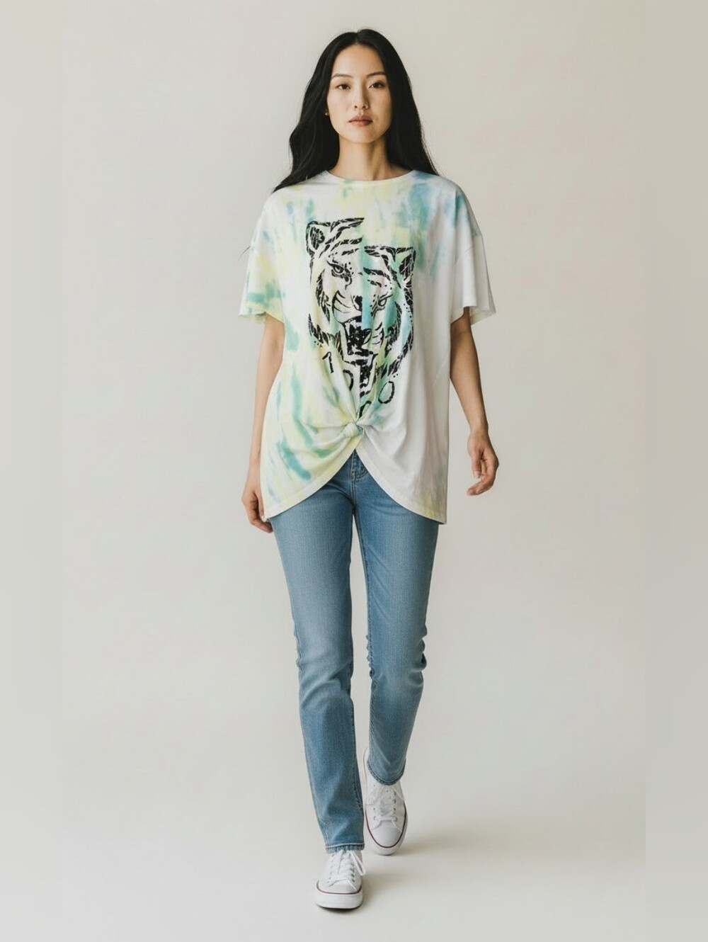 Madden Girl Pale Lemon Tiger Motif Tee Shirt Size Large NWT